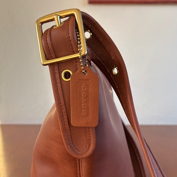 Coach Vintage Tan Leather Duffle Sac Bucket Bag - Picture 2 of 16